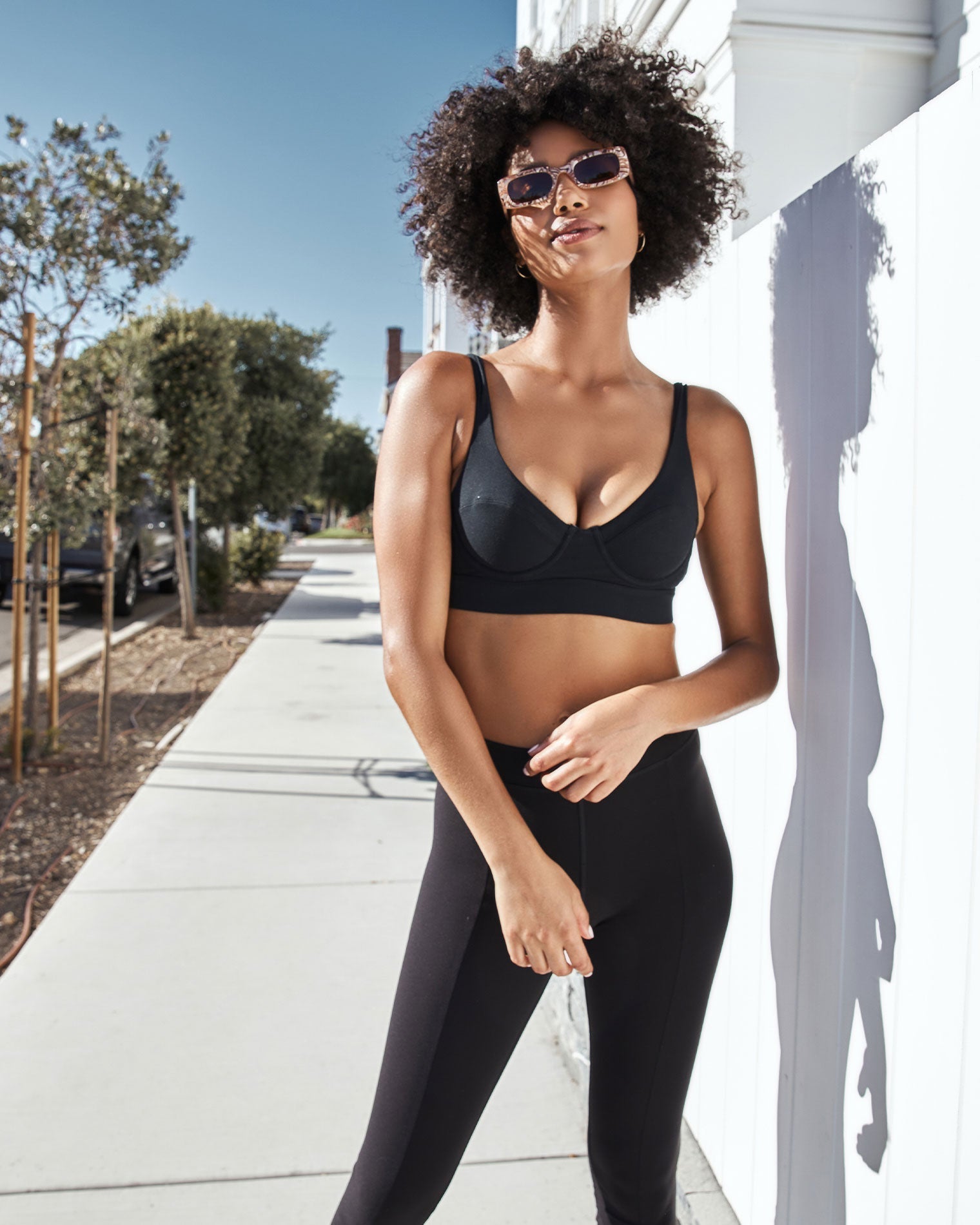 Underwire vs. Wireless Sports Bras: Choosing the Perfect Support for Your  Active Lifestyle