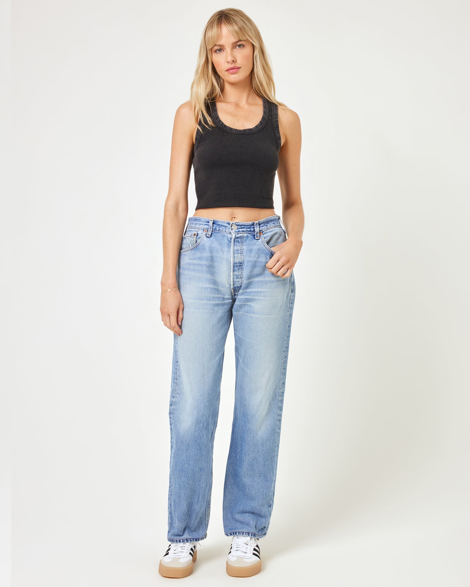 aligrace Brigette Baggy Denim Pant Blue | Model: Lura (size: S)