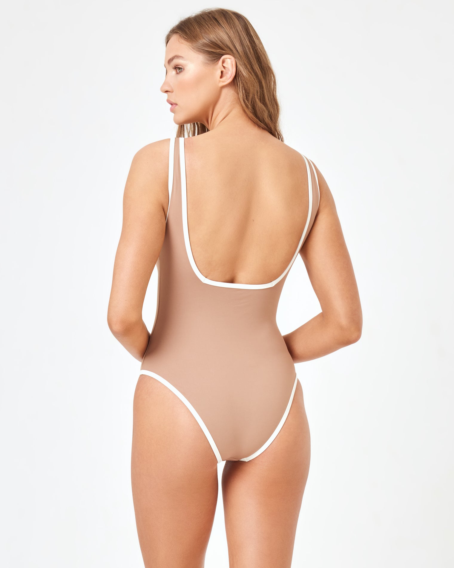 Coco One Piece Swimsuit - Saddle-Cream Saddle-Cream | Model: Daria (size: S)