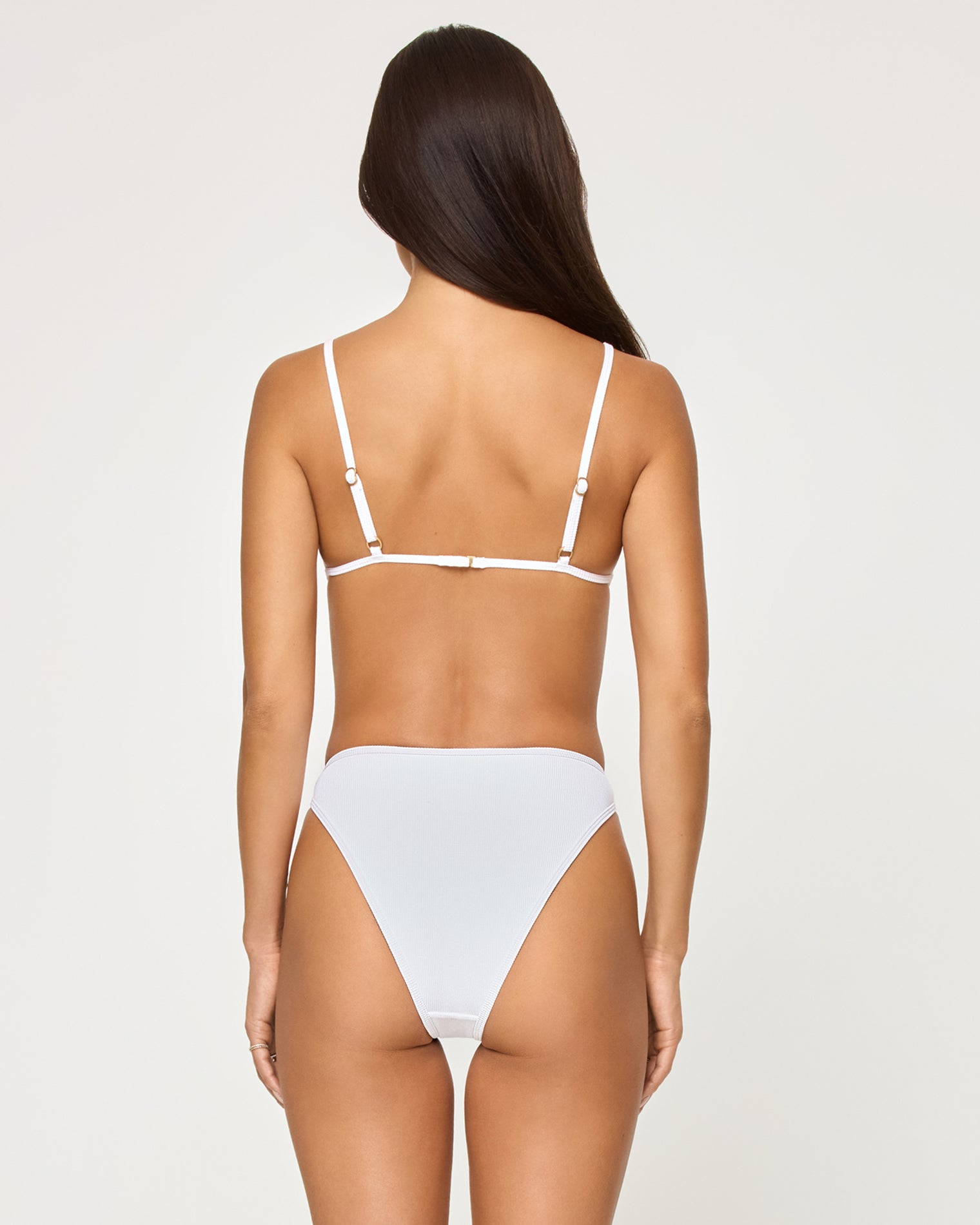 Kourt Bikini Top - White White | Model: Jocelyn (size: S)