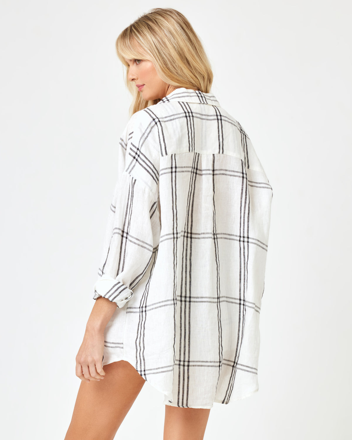 Rio Tunic - Late Mornings Plaid Late Mornings Plaid | Model: Lura (size: S) | Hover